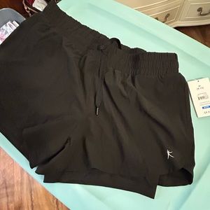 NWT -Women’s athletic shorts.